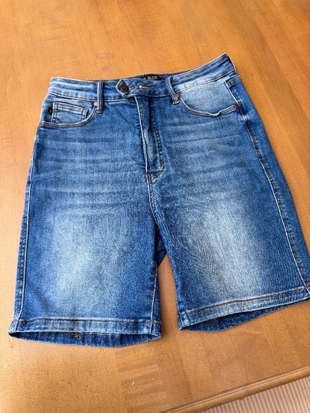Judy Blue High Rise Denim Bermuda Shorts Stretch Blue Wash Cuffed